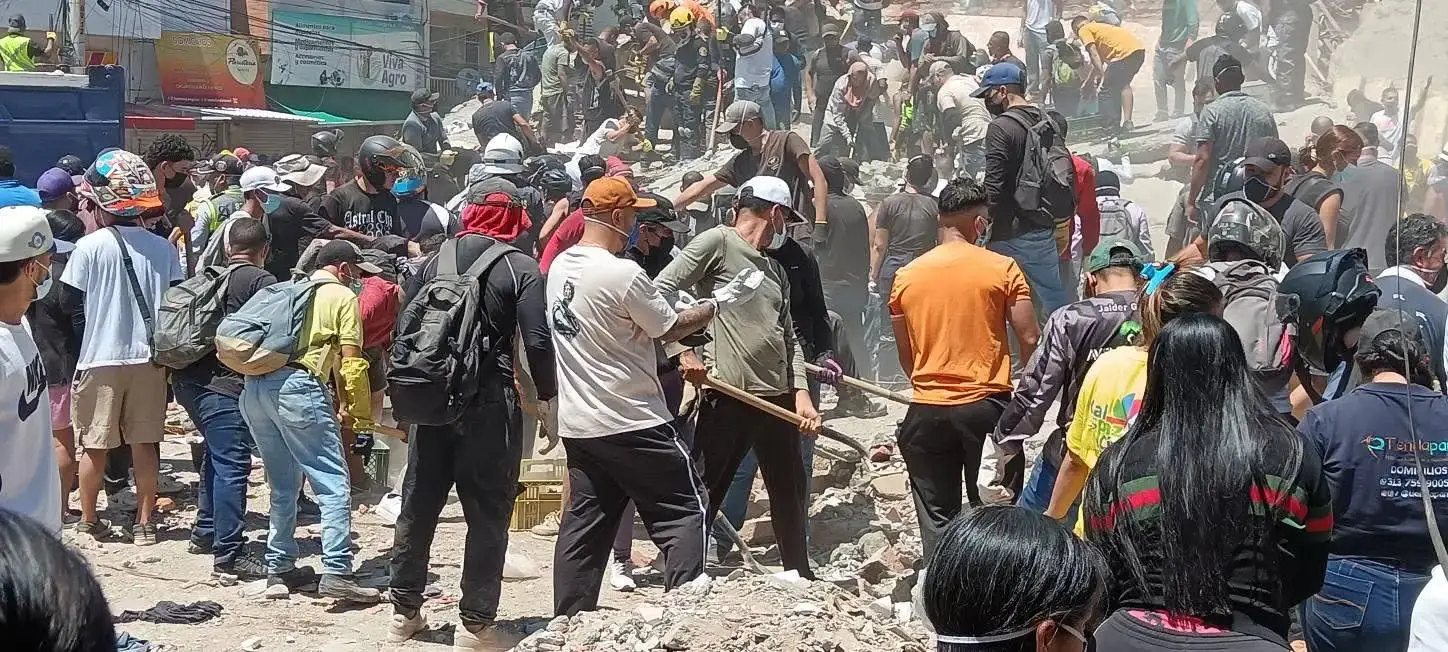 Terremoto in Colombia, prof di Terni nel luogo dell'epicentro | Video