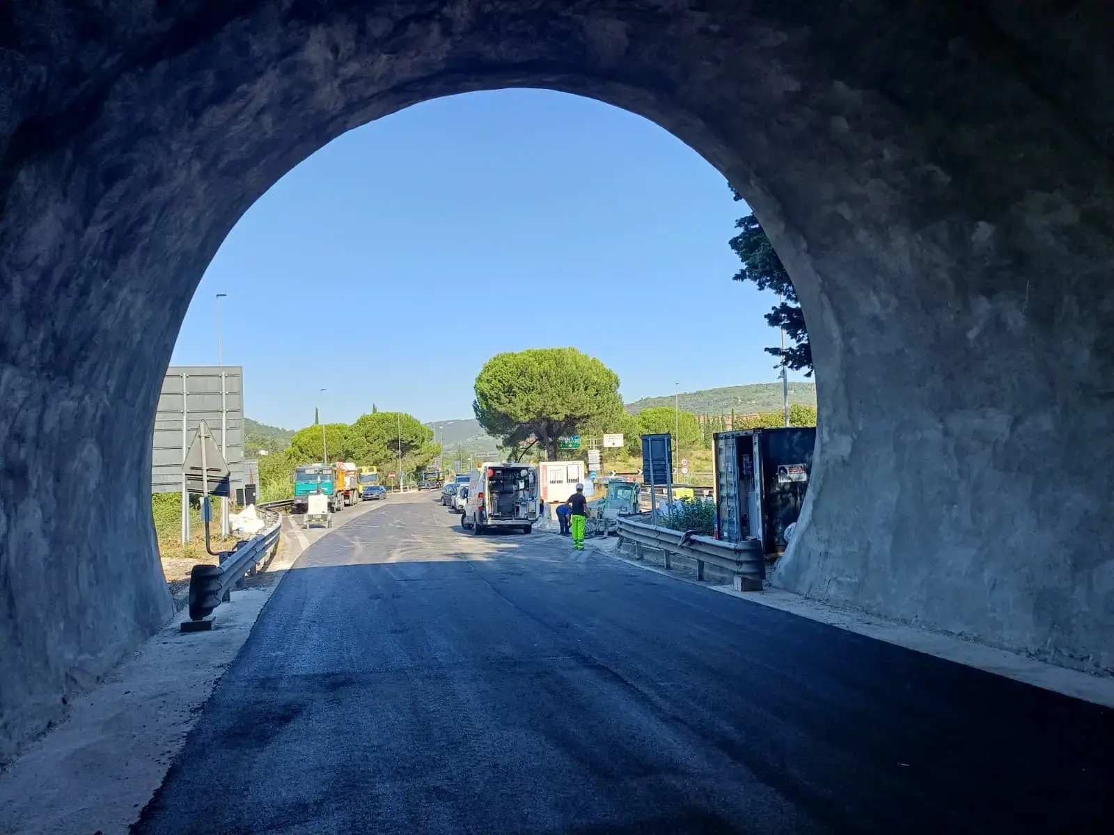 Riapre la galleria Madonna Alta. Dal 24 agosto cantiere solo di notte