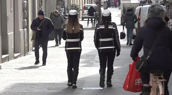 Sicurezza, "Alla Polizia locale servono spray e body cam"