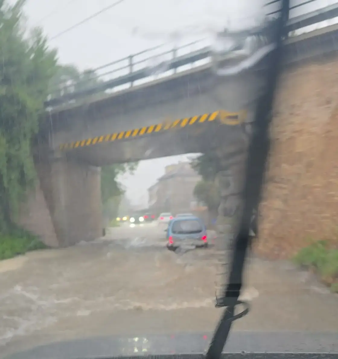 Maltempo, strade allagate e alberi caduti nell'Orvietano