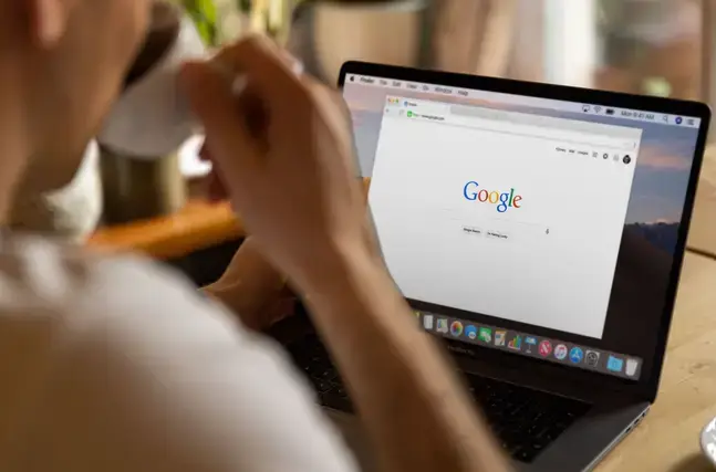 Quanto sa davvero di te il tuo browser?
