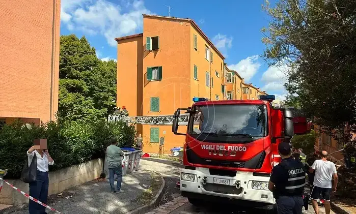 Esplosione palazzina, 47enne non ce l'ha fatta 