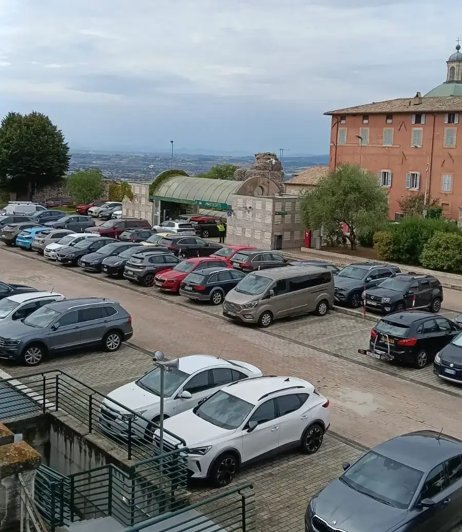 Riapre il parcheggio Matteotti, stessi posti auto e tariffe 