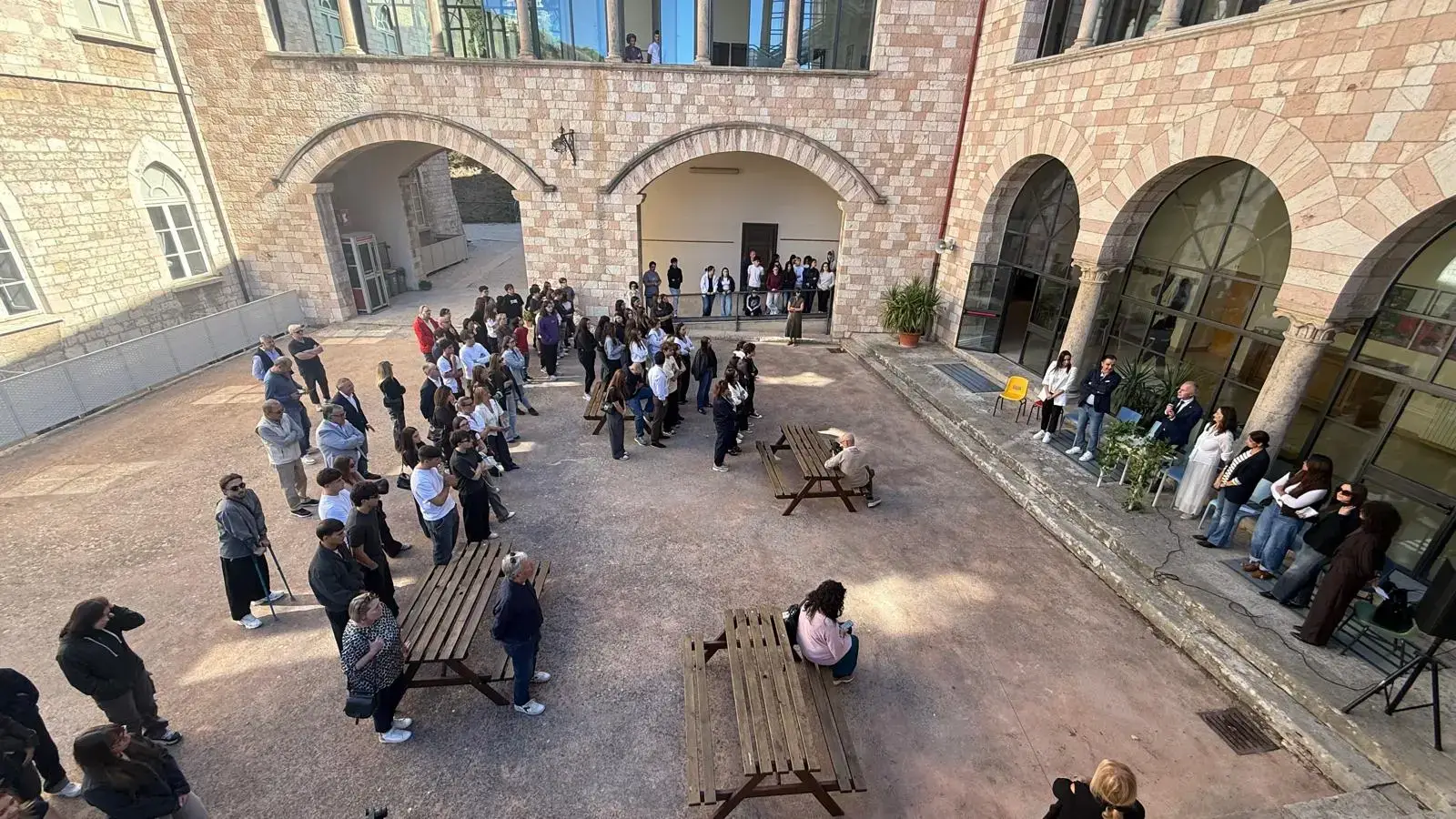 Il Properzio non dimentica Gaia Pagliuca: dedicata un'aula alla ex studentessa prematuramente scomparsa